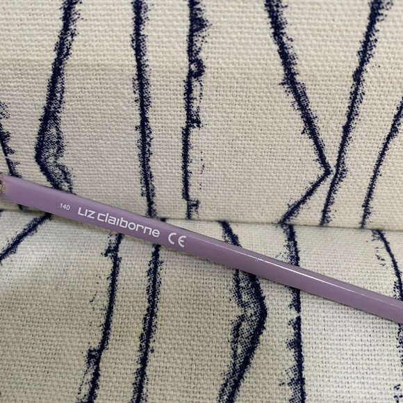 NIB - Liz Claiborne Women’s Cat Eye Sunglasses main image 4